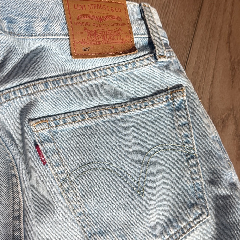 501 Levi's Women 27/30 - Picture 7 of 8